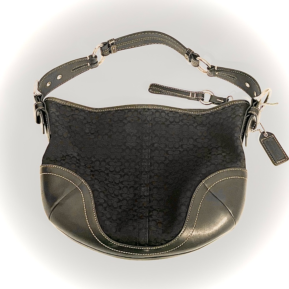 VINTAGE Y2K COACH AUTENTIC Elegant Black C Pattern Shoulder Bag